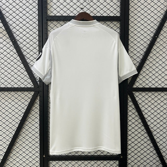 Real Madrid Local 25/26