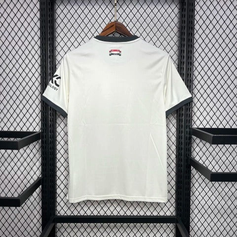 Manchester United Alternativa 24/25