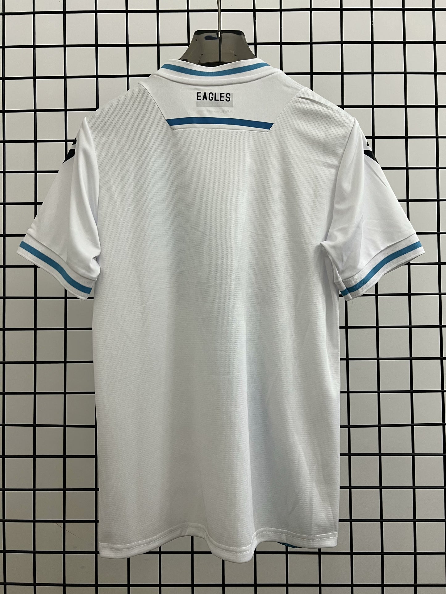 Crystal Palace Visitante 23/24