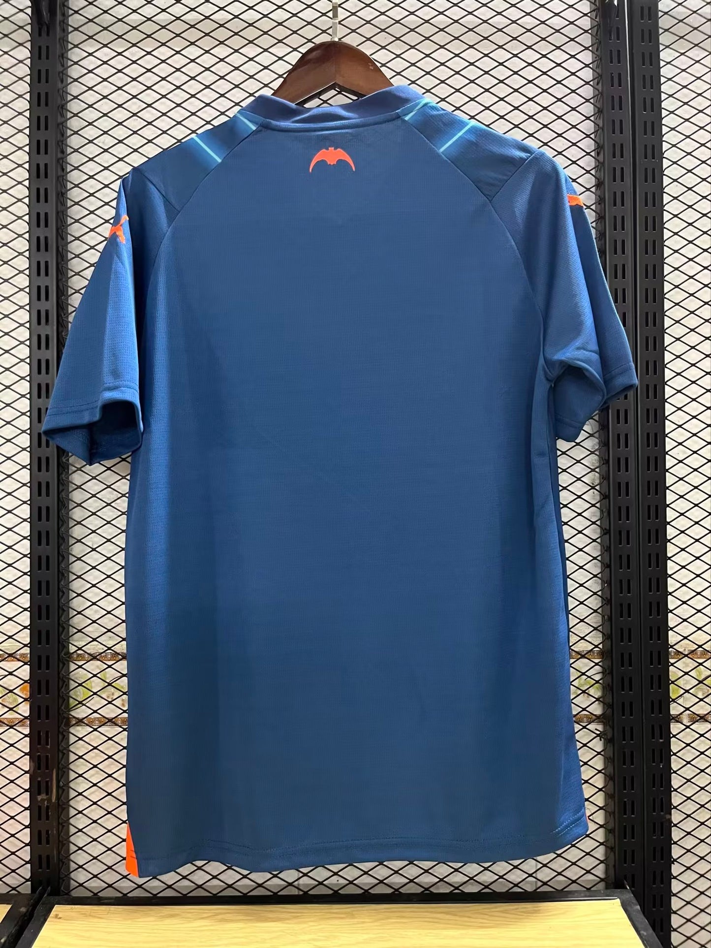 Valencia Visitante 23/24