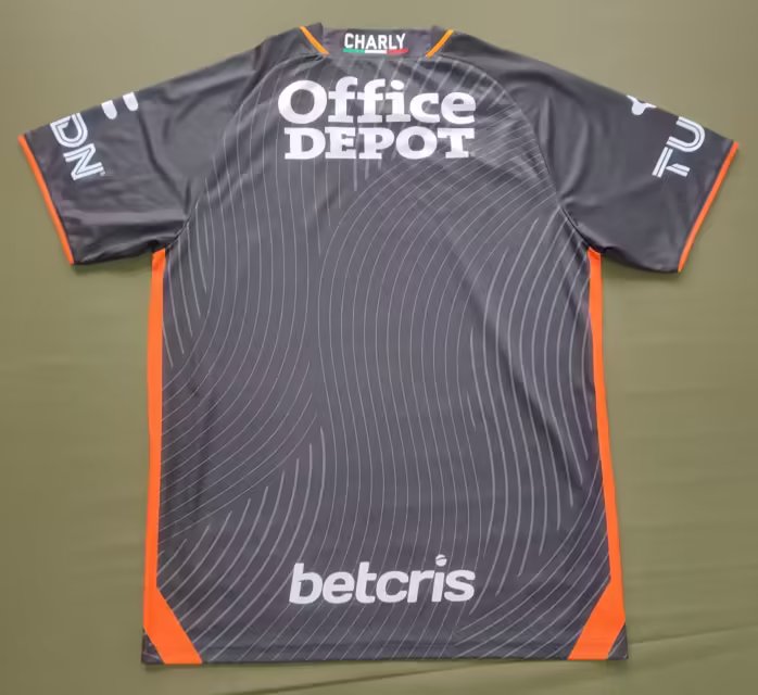 Pachuca Visitante 23/24