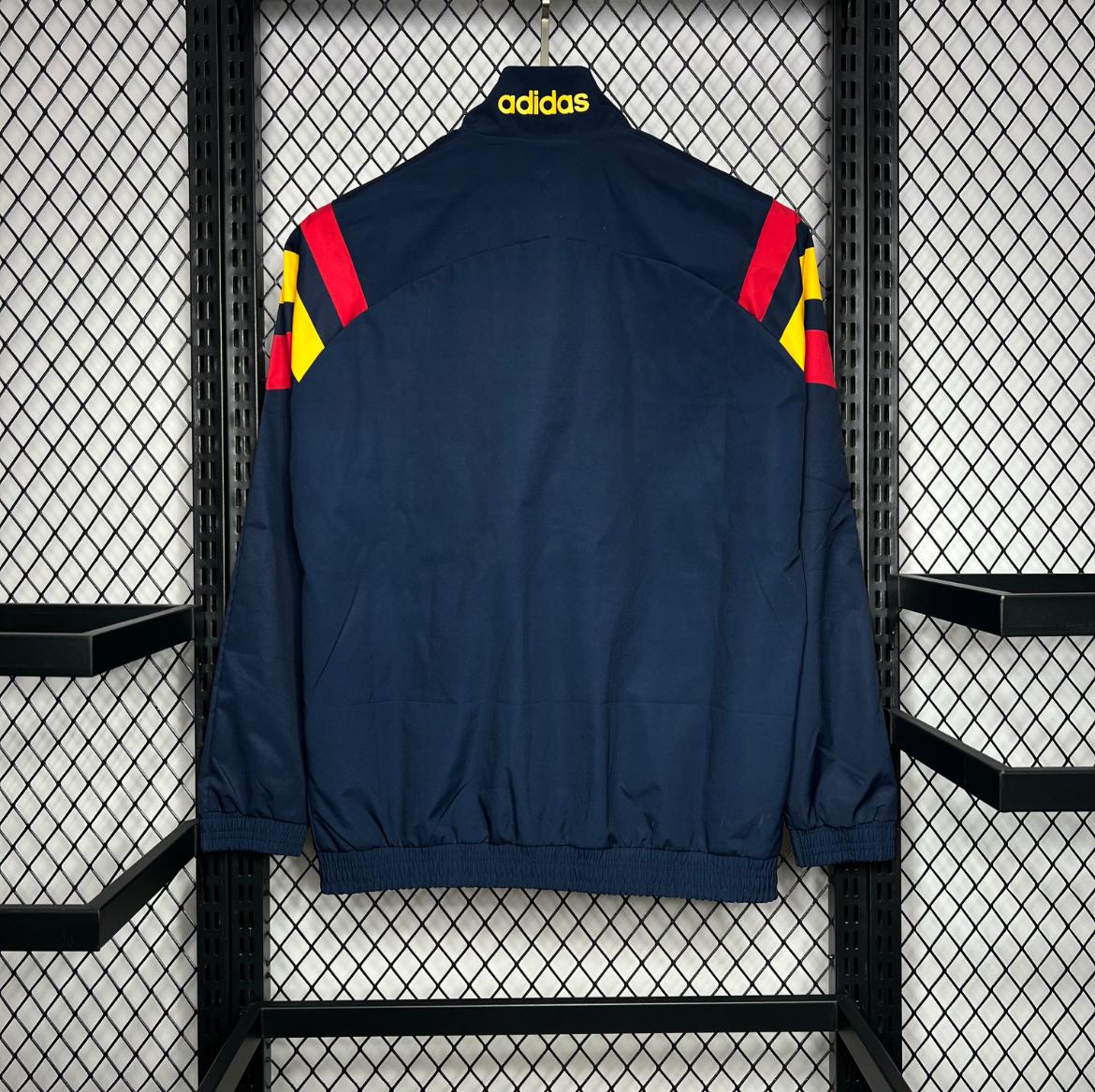 Rompevientos España Retro 24/25