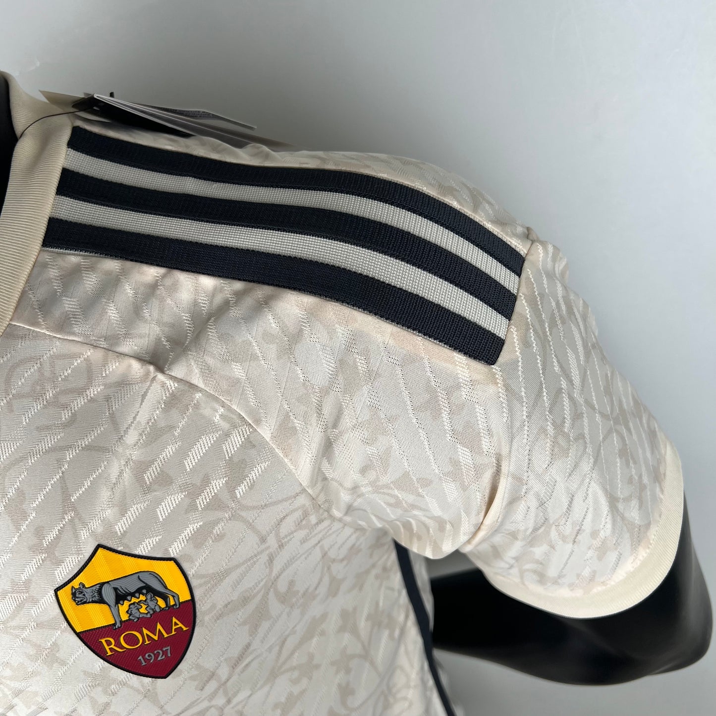 Roma Visitante 23/24 Versión Jugador