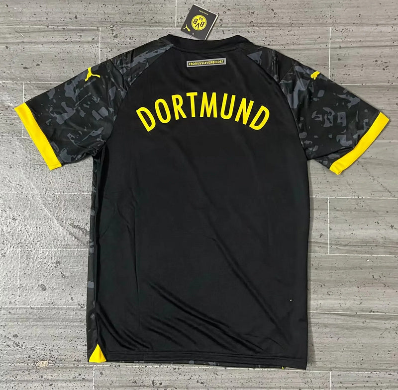 Dortmund Visitante 23/24