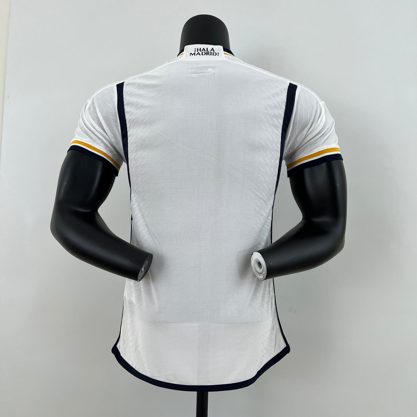 Real Madrid Local 23/24 Versión Jugador