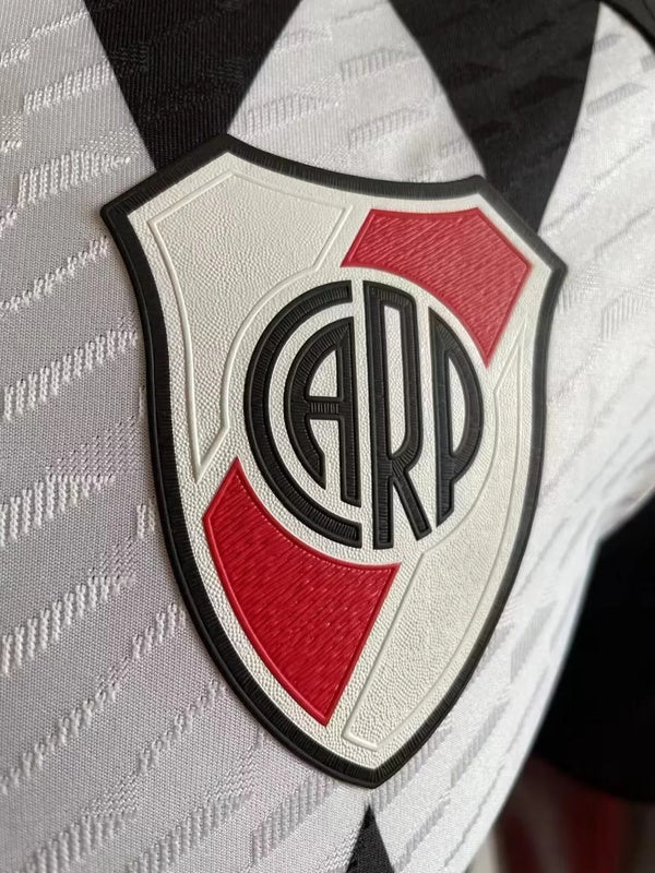 River Plate Alternativa 23/24 Versión Jugador