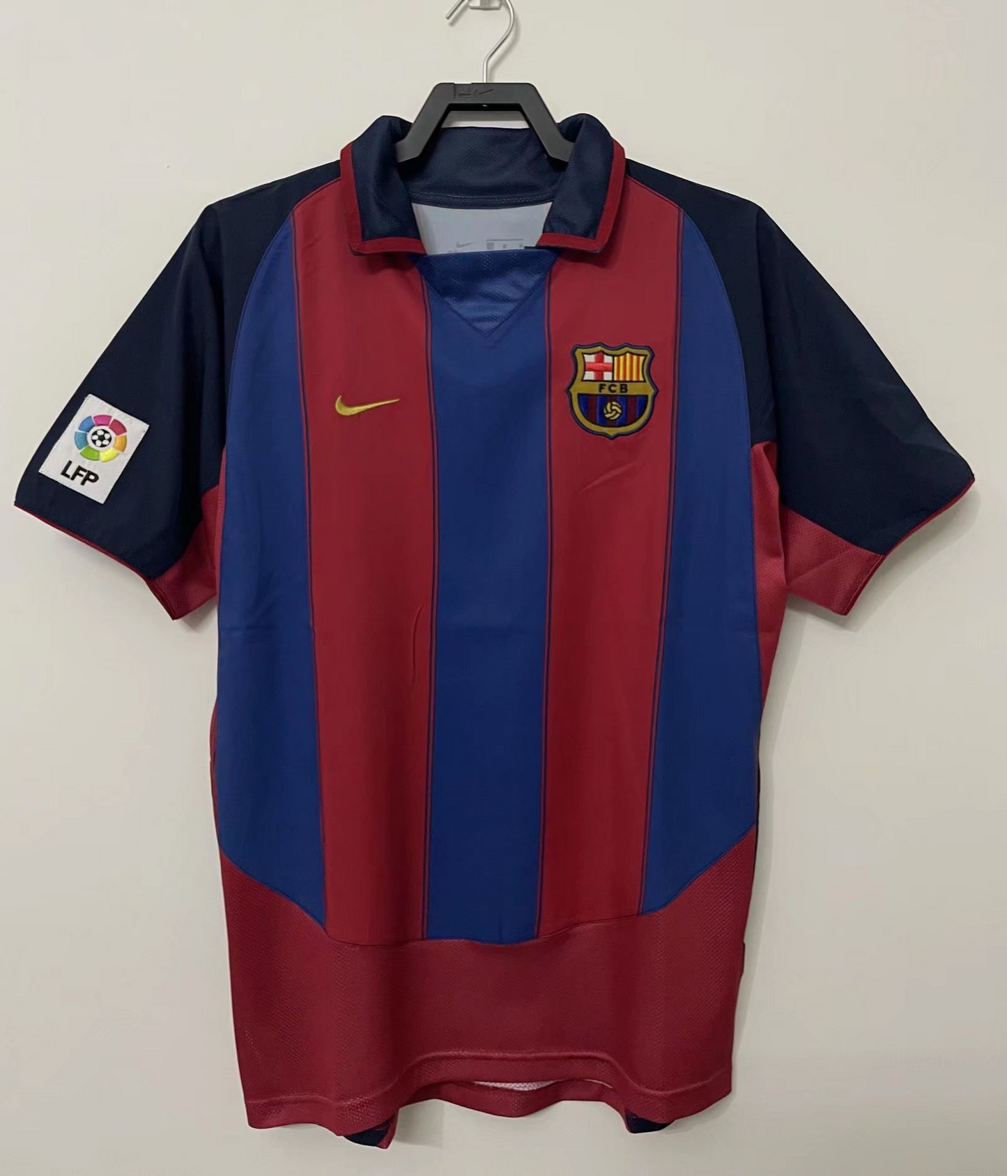 Barcelona Local 03/04