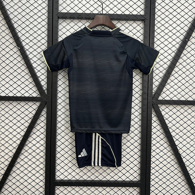Real Madrid Visitante 25/26 Conjunto Infantil