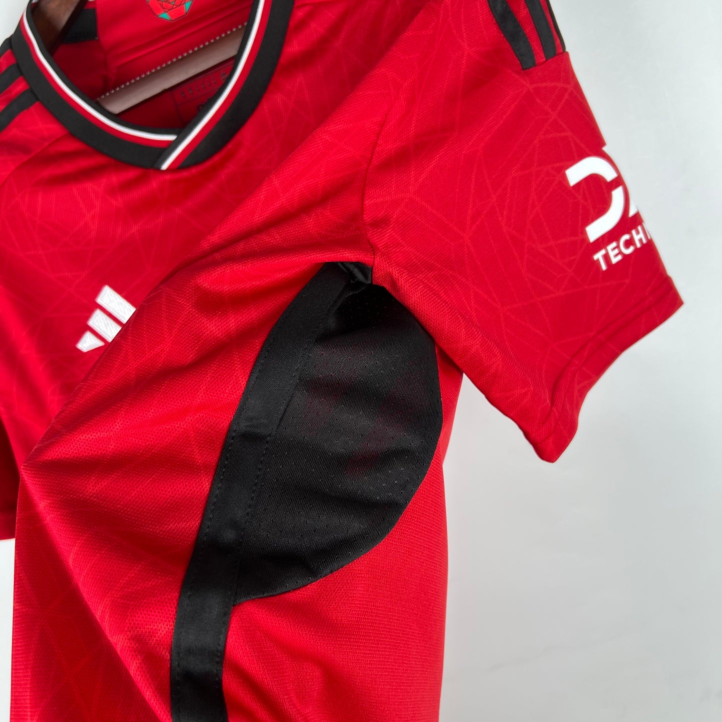 Manchester United Local 23/24