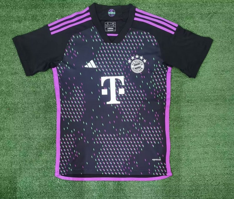 Bayern Visitante 23/24
