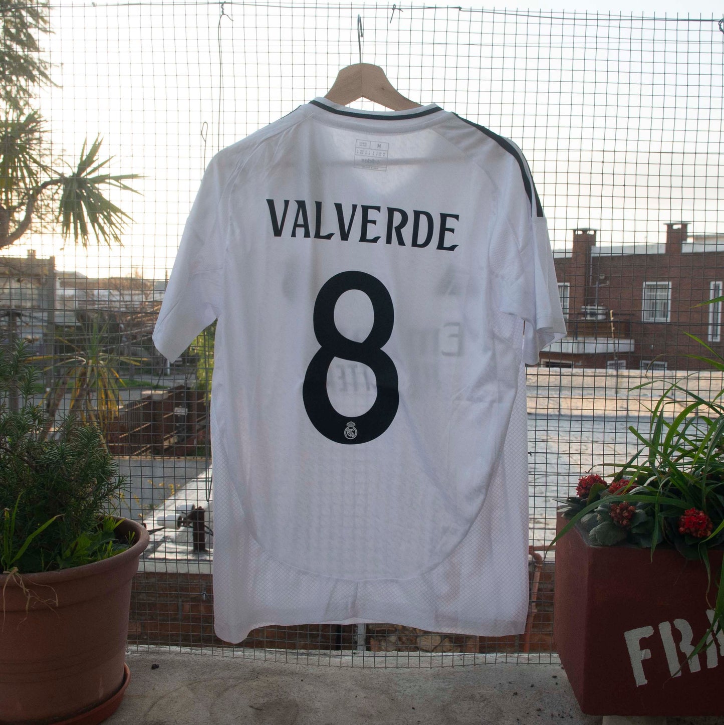 Stock - Real Madrid Local 24/25 / Valverde 8