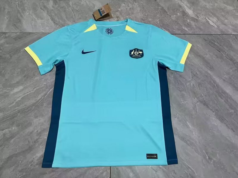 Australia Visitante 23/24