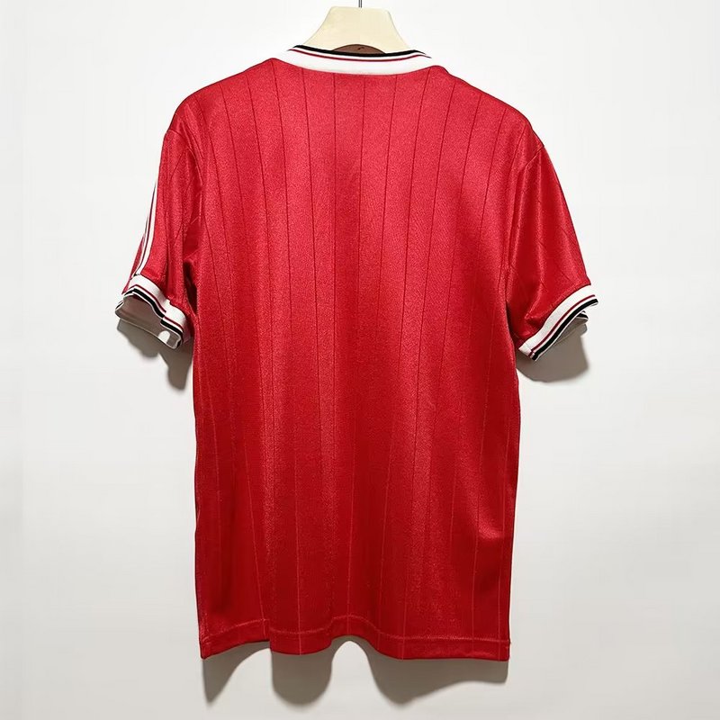 Manchester United Local 1983