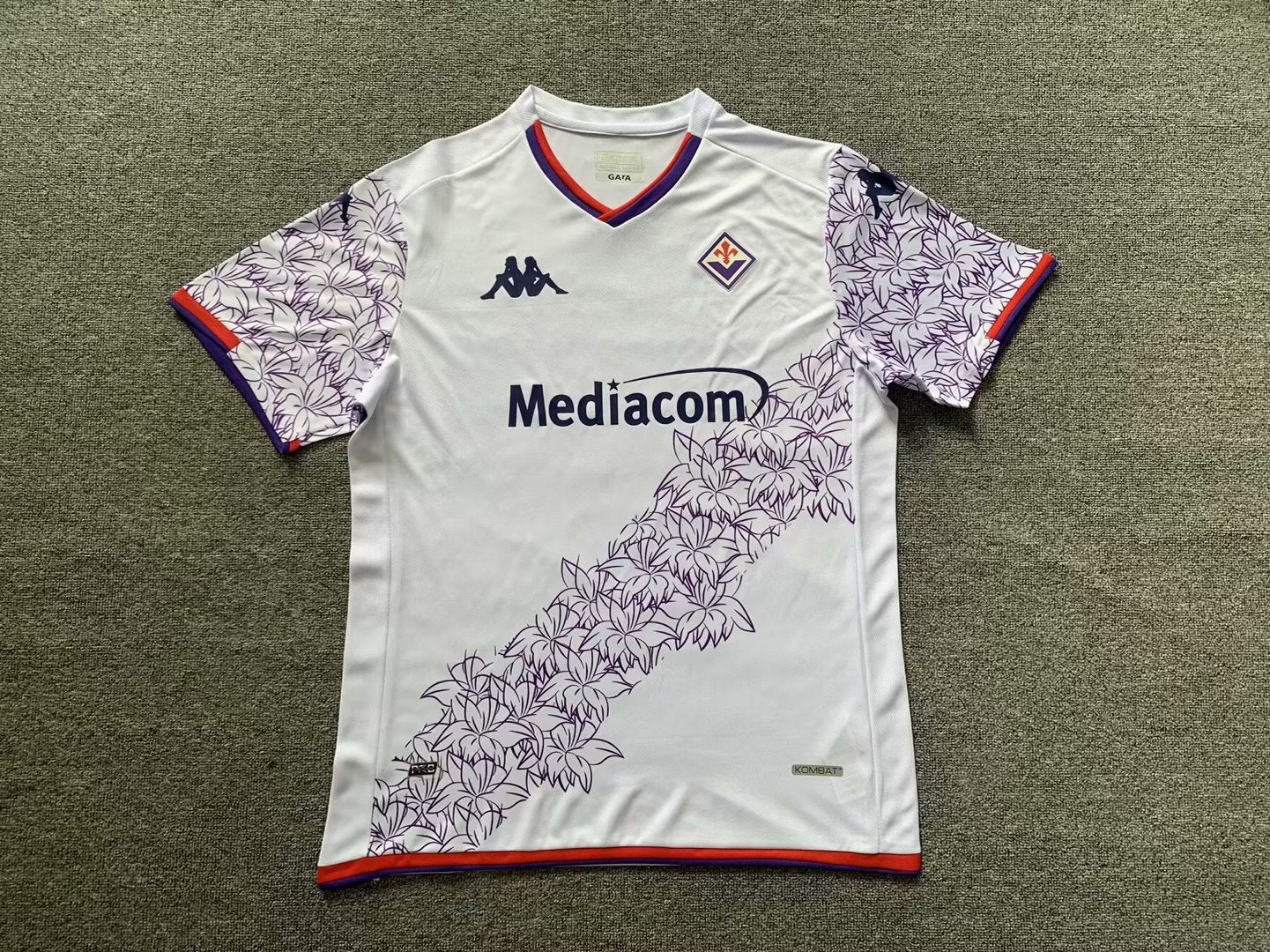 Fiorentina Visitante 23/24