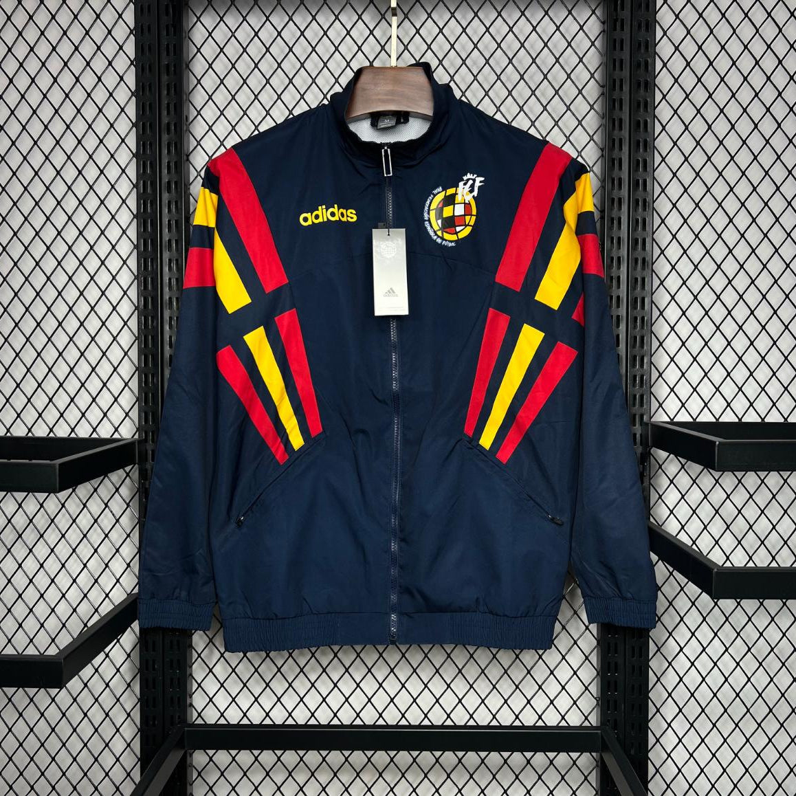 Rompevientos España Retro 24/25