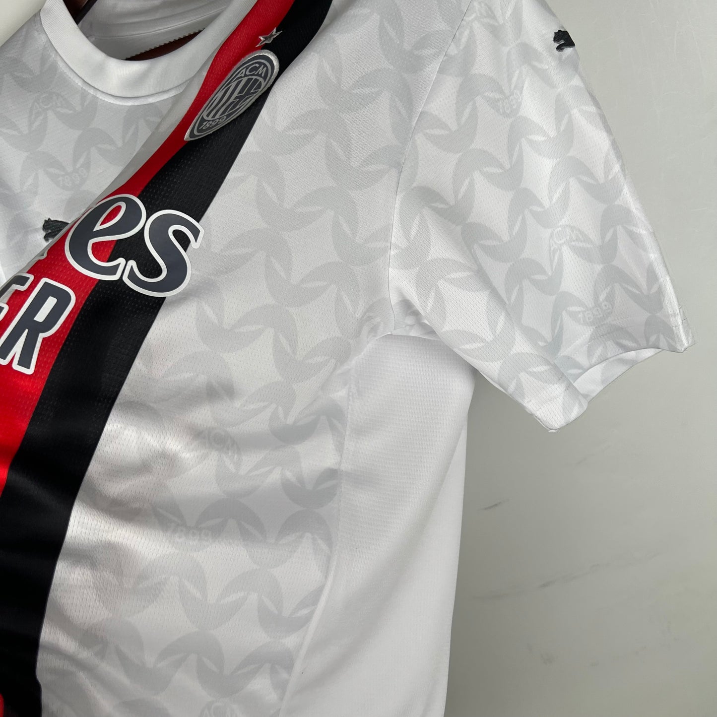 Milan Visitante 23/24