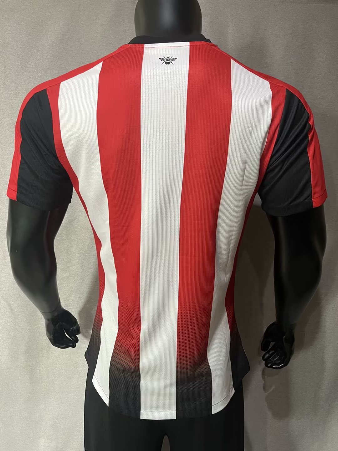 Brentford Local 23/24 Versión Jugador