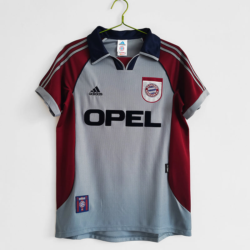 Bayern Visitante 98/99