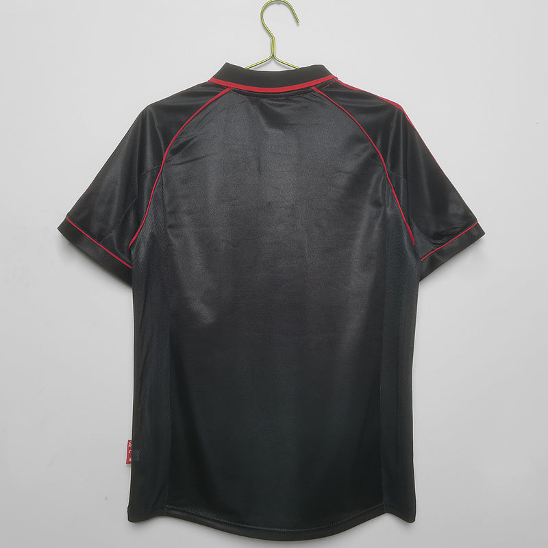 Milan Alternativa 98/99